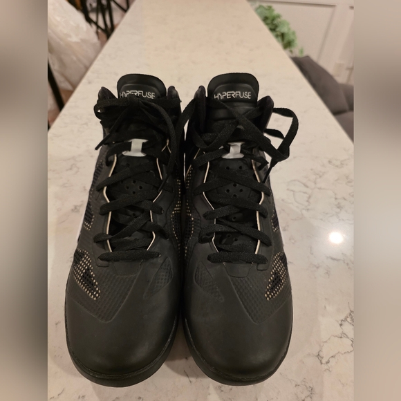 Nike Black Hyperfuse Sneakers Shoes Mens Size 9.5 2011 main image 10